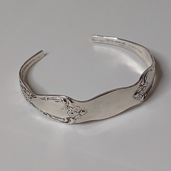 6.5 Inch Vintage Oneida Spoon Bracelet - Picture 1 of 8